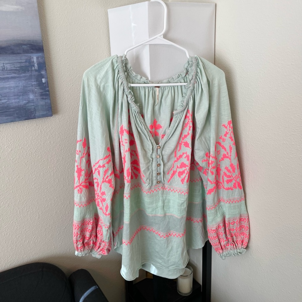 SOLD Free People Mint Blouse - Picture 2 of 16